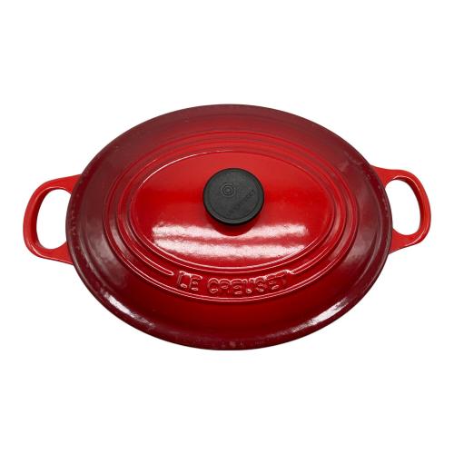LE CREUSET (ルクルーゼ) 両手鍋 ココット・オーバル レッド