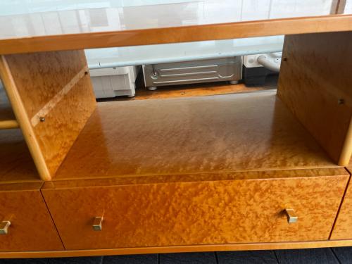 IDC大塚家具 (アイディーシーオオツカカグ) テレビボード 幅:約180㎝ ブラウン バーズアイメイプルスプレンダー