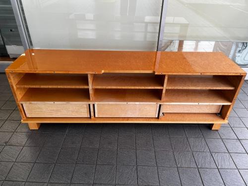 IDC大塚家具 (アイディーシーオオツカカグ) テレビボード 幅:約180㎝ ブラウン バーズアイメイプルスプレンダー