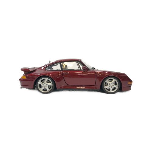 モデルカー 1/18 ポルシェ 911 SERIES