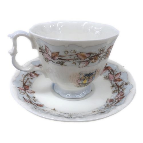ROYAL DOULTON (ロイヤルドルトン) カップ&ソーサー ブランベリー 