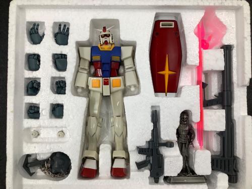 BANDAI (バンダイ) 超合金 GD-16 1/144 可動戦士 ガンダム RX-78