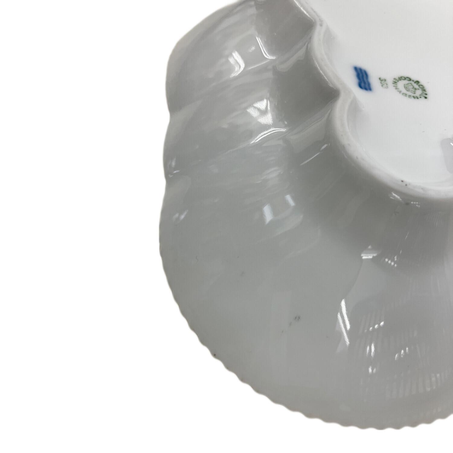 新品未使用　ロイヤルコペンハーゲン　エレメンツ38.5cmディッシュ ロイヤルコペンハーゲン（Royal Copenhagen） エレメンツ ホワイト