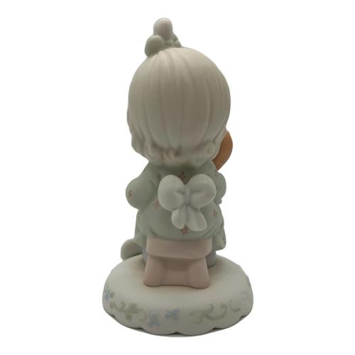 Precious moments (プレシャス・モーメンツ) フィギュリン