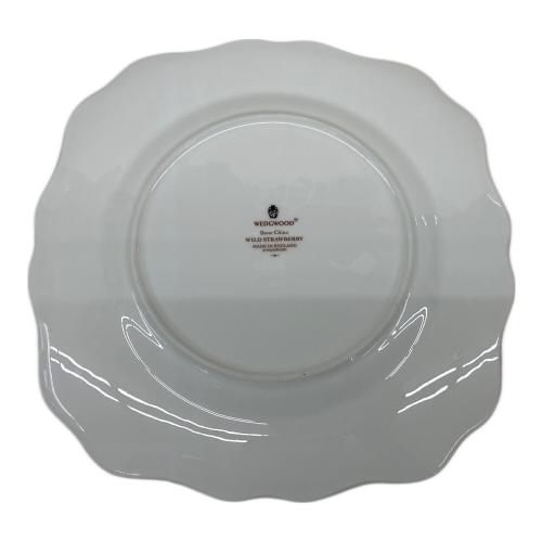 Wedgwood (ウェッジウッド)　スクエアプレート 壺刻印 ワイルドストロベリー