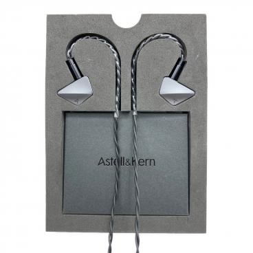 Anker (アンカー) PowerHouse 320Wh SOLIX 522 Portable Power Station