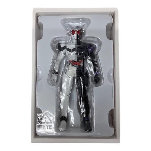 BANDAI S.H.Figuarts (真骨彫製法) 仮面ライダーW ファングジョーカー