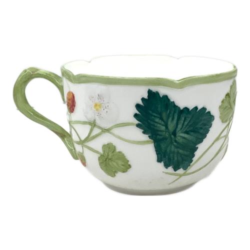 MINTON (ミントン) ティーカップ&ソーサー ヴィクトリアストロベリー