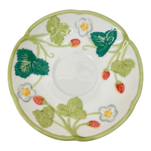 MINTON (ミントン) ティーカップ&ソーサー ヴィクトリアストロベリー