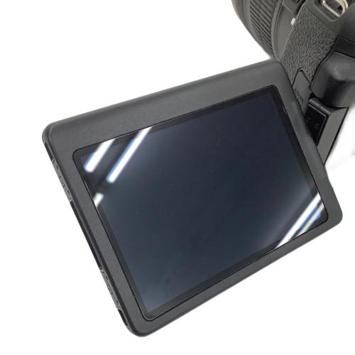 CANON (キヤノン) デジタル一眼レフカメラ eos kiss x7i レンズ：EF-S