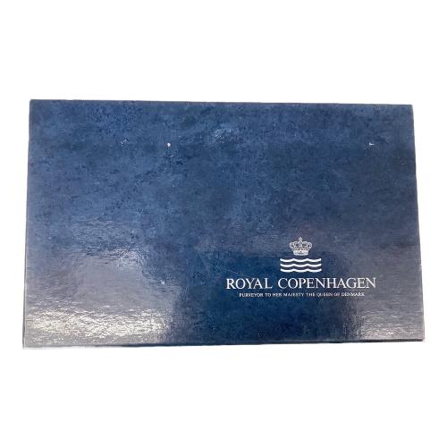 ROYAL COPENHAGEN (ロイヤル・コペンハーゲン) カップ&ソーサー ブルーフルーテッド・ハーフレース