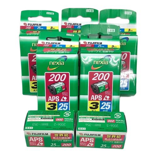 富士フィルムnexia200 25枚撮 3本×5個＋2個 2005/2006年使用期限