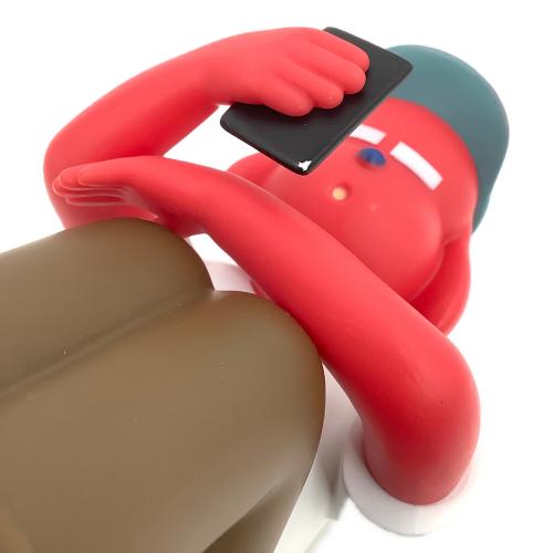 JUN OSON「Distance Red Dog」 ソフビフィギュア