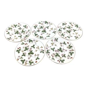 Wedgwood (ウェッジウッド) 15cmプレート 英国製 黒壺 ワイルドストロベリー