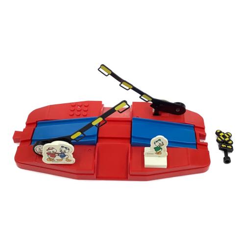 TOMY (トミー) ミッキーマウス トレイン＆カラフルレールセット プラレール