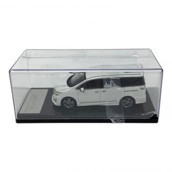 Wits (ウィッツ) NISSAN ELGLAND 350 Highway STAR Urban CHROME ミニカー