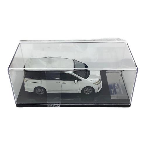 Wits (ウィッツ) NISSAN ELGLAND 350 Highway STAR Urban CHROME ミニカー