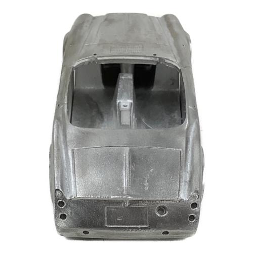 CAM (カム) DATSUN SR311 67年生産車 ダイキャストカー 未組立品