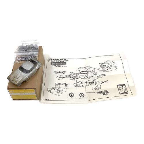CAM (カム) FERRARI 250GT SWB ダイキャストカー 未組立品
