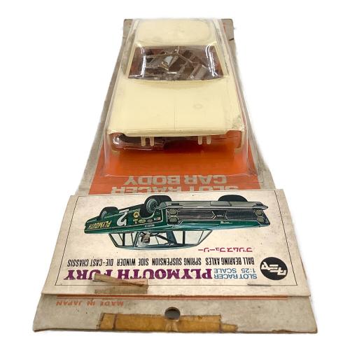 TAMIYA (タミヤ) プリムスフューリーSLOTRACER1:25SCALE PLYMOUTHFURY