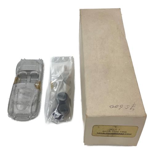 K&R REPLICAS MGA 1500/1600 MK1&TWIN CAM 1958-1960 英国製