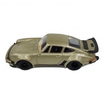 KADO（カド―） 1/43 PORSCHE 930 TURBO 日本製 ダイキャスト