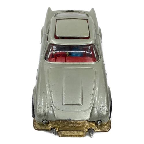 CORGI TOYS (コーギートイズ) ASTON MARTIN JAMES BOND BD5 英国製
