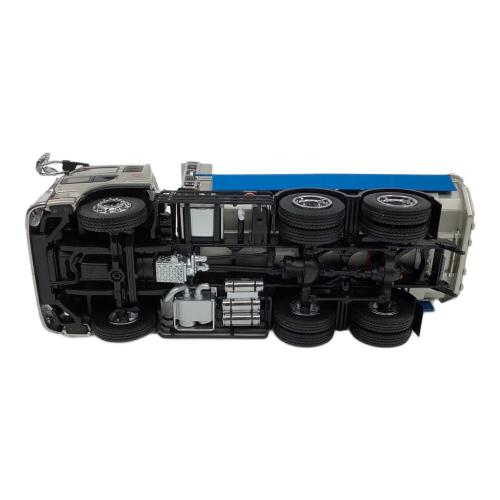京商 (キョウショウ) UD トラックス 1/43 モデルカー