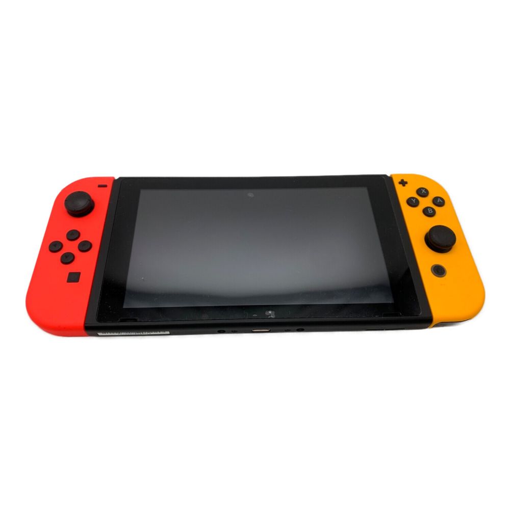 任天堂Nintendo Switch 新型 HAC-001(-01) - Nintendo Switch