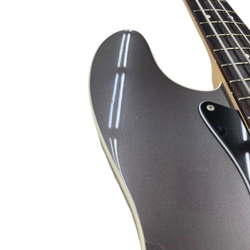 FENDER (フェンダー) エレキベース Aerodyne Jazz Bass 動作確認済み T081324