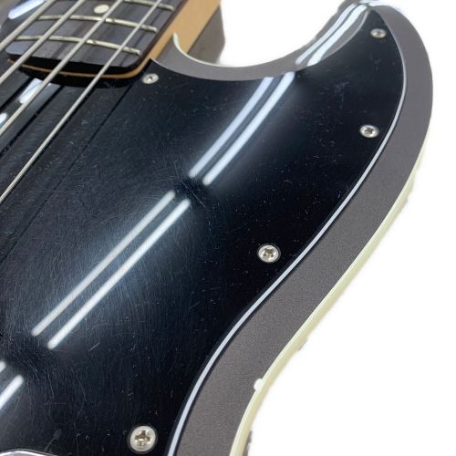 FENDER (フェンダー) エレキベース Aerodyne Jazz Bass 動作確認済み T081324