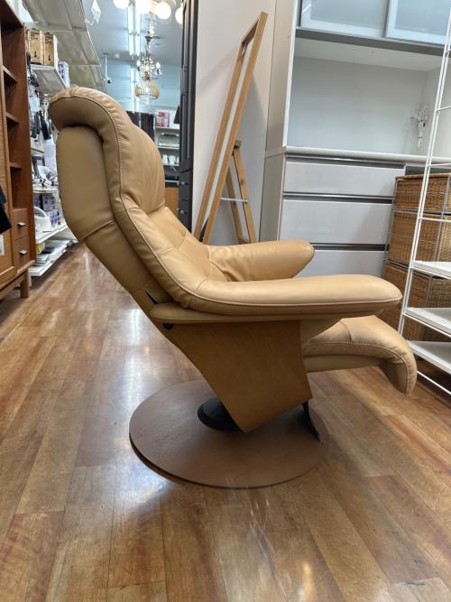 karimoku (カリモク) リクライニングチェアー オットマン付き RU0101H818 THE FIRST RU72