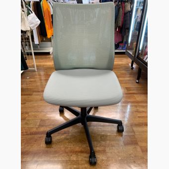 オカムラ オフィスチェア グリーン 2019年製 1人掛け