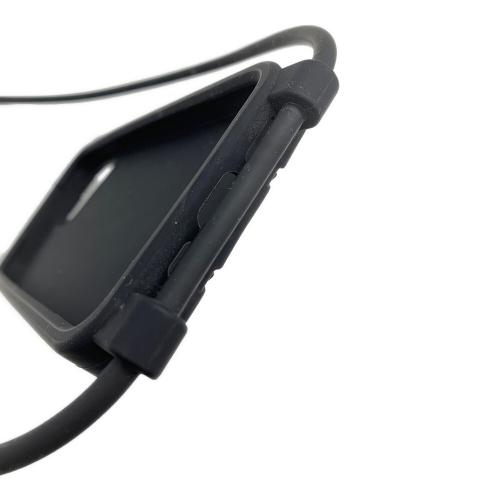 BOTTEGA VENETA (ボッテガベネタ) ショルダースマホケース イントレチャート ブラック