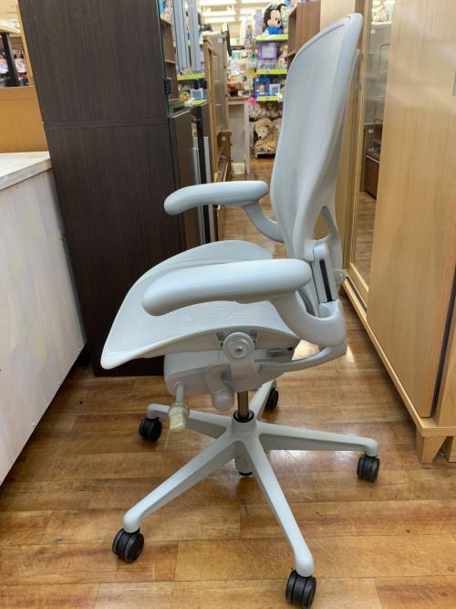 Herman Miller (ハーマンミラー) アーロンチェア グレー リマスタード グラフィトベース Bサイズ 159 キャスター付