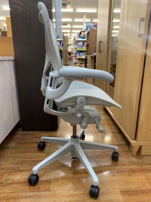 Herman Miller (ハーマンミラー) アーロンチェア グレー リマスタード グラフィトベース Bサイズ 159 キャスター付