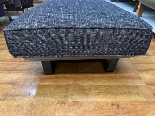 HUKLA (フクラ) KASTOR Stool ブラック @