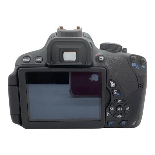 CANON (キヤノン) デジタル一眼レフカメラ ダブルズームキット 年数経過の為保証無し EOS Kiss X7i 1800万画素(有効画素) 専用電池 401035002856