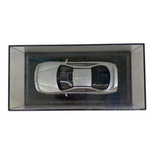 EBBRO (エブロ) Honda INTEGRA TYPE-R ダイキャストカー