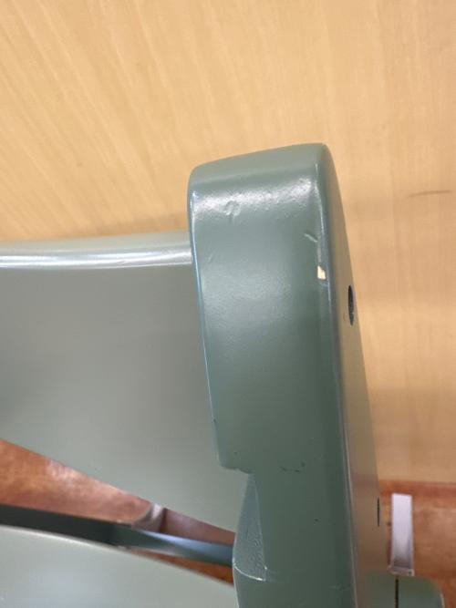 moji ベビーチェア グリーン YIPPY