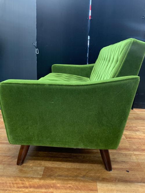 カリモク60 (カリモクロクマル) 3人掛けソファー モケットグリーン ロビーチェア