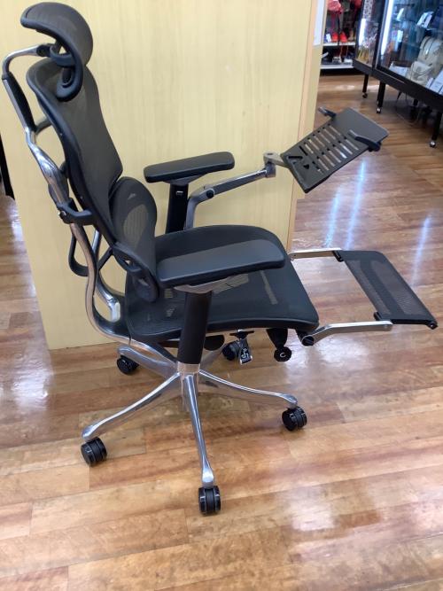 Ergohuman (エルゴヒューマン) オフィスチェア ブラック 別売タブレットスタンド付 1人掛け