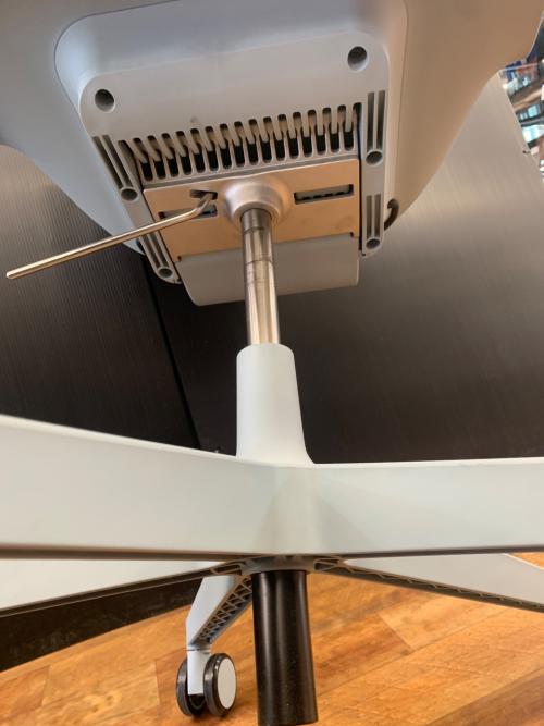 Herman Miller (ハーマンミラー) オフィスチェア BA511UP-0008 ブルー ゼフチェア