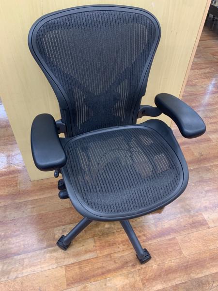 Herman Miller (ハーマンミラー) アーロンチェア AE113AWA ブラック