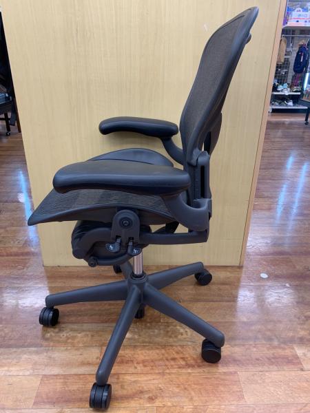Herman Miller (ハーマンミラー) アーロンチェア AE113AWA ブラック