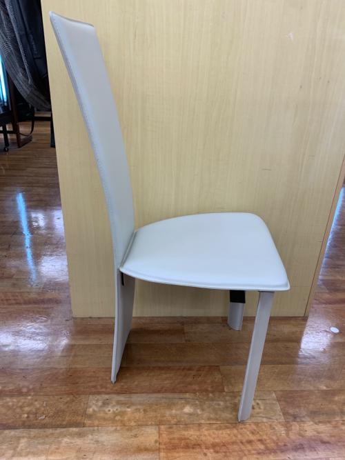 FRAG (フラッグ) ダイニングチェアー ベージュ