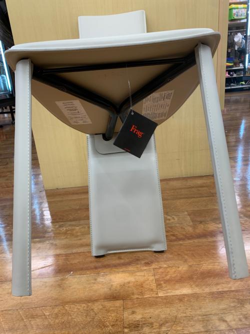 FRAG (フラッグ) ダイニングチェアー ベージュ