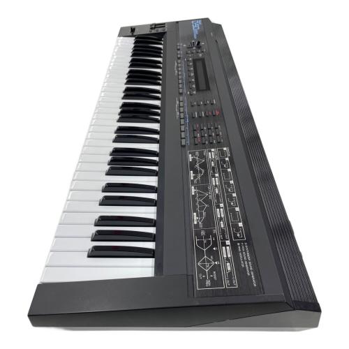 ROLAND (ローランド) シンセサイザー D-50