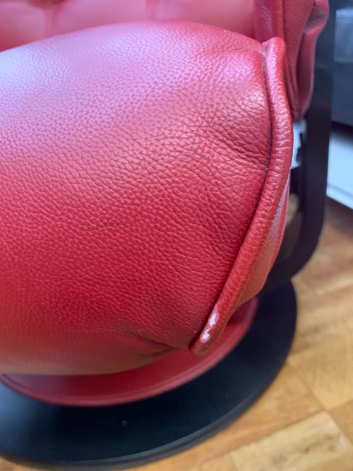 ニトリ リクライニングチェアー レッド プリモ