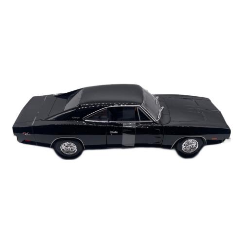 Maisto (マイスト) 1969 Dodge Charger R/T 1/18 ダイキャストカー 箱ダメージ有 Special Edition